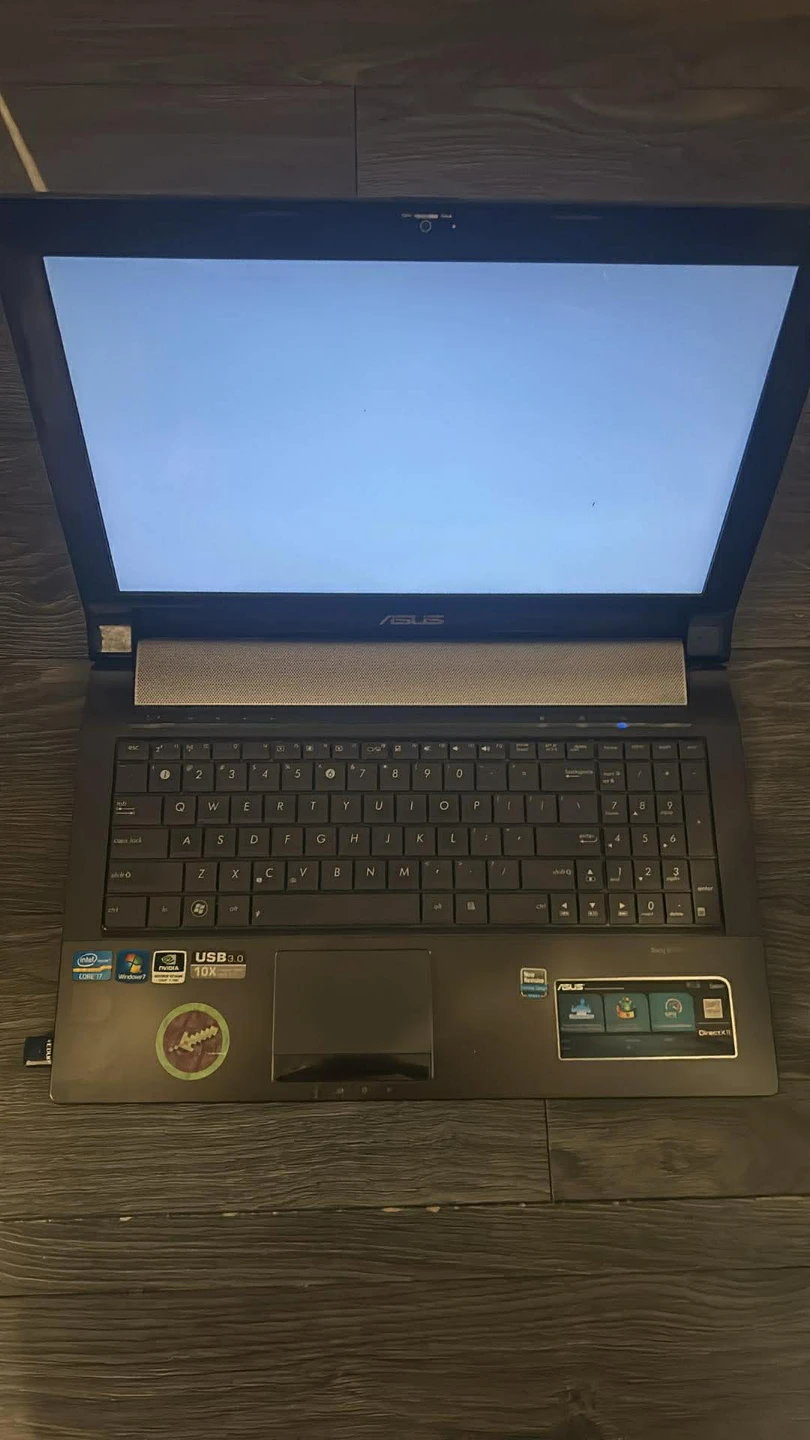 ASUS Laptop for trades or sale asking $150 or trades