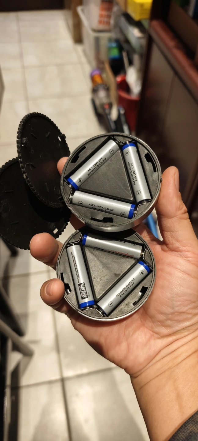 2x LED Puck Lights - photo 5