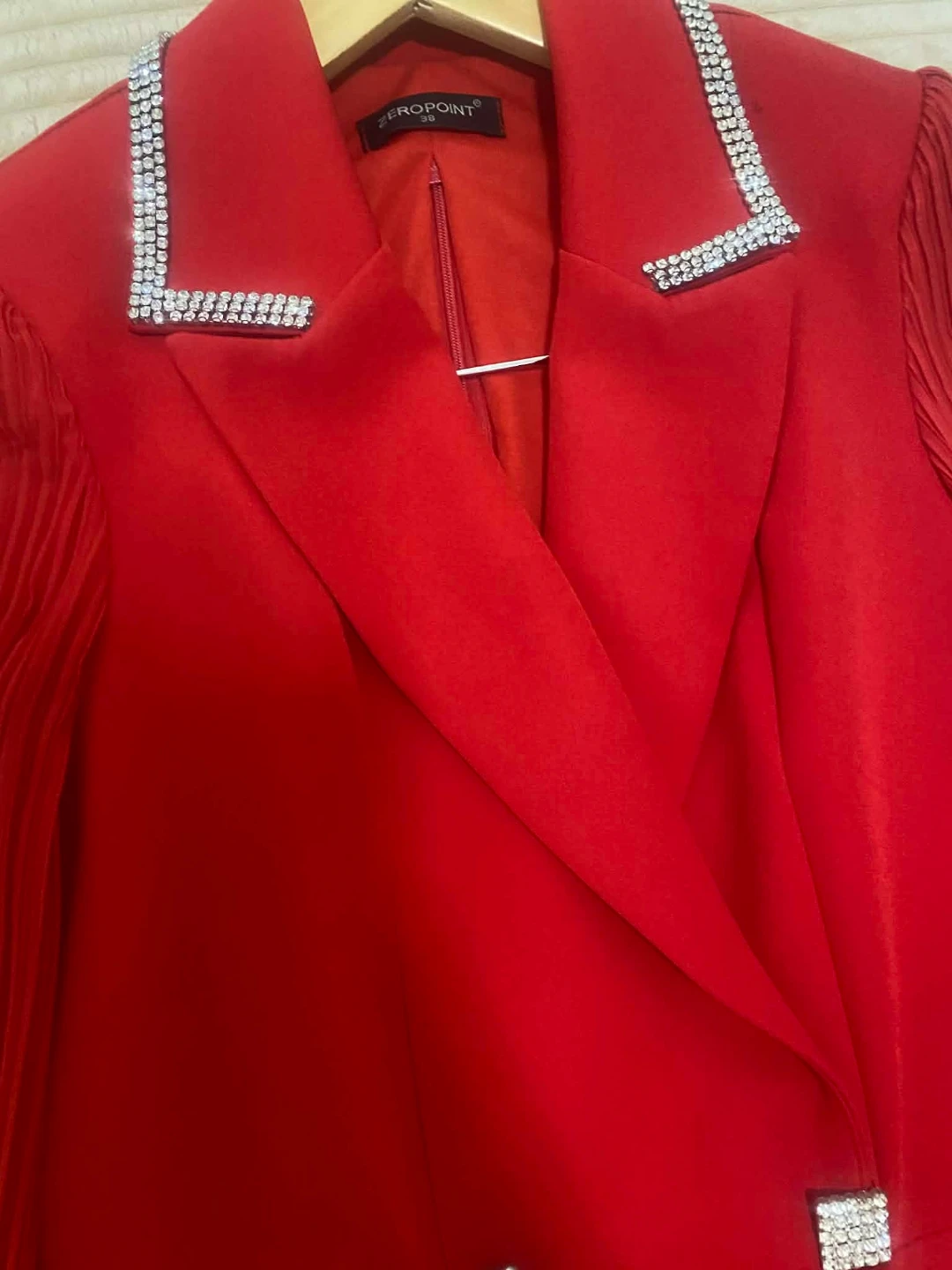 (New)Red color women dress size between small to medium - photo 5