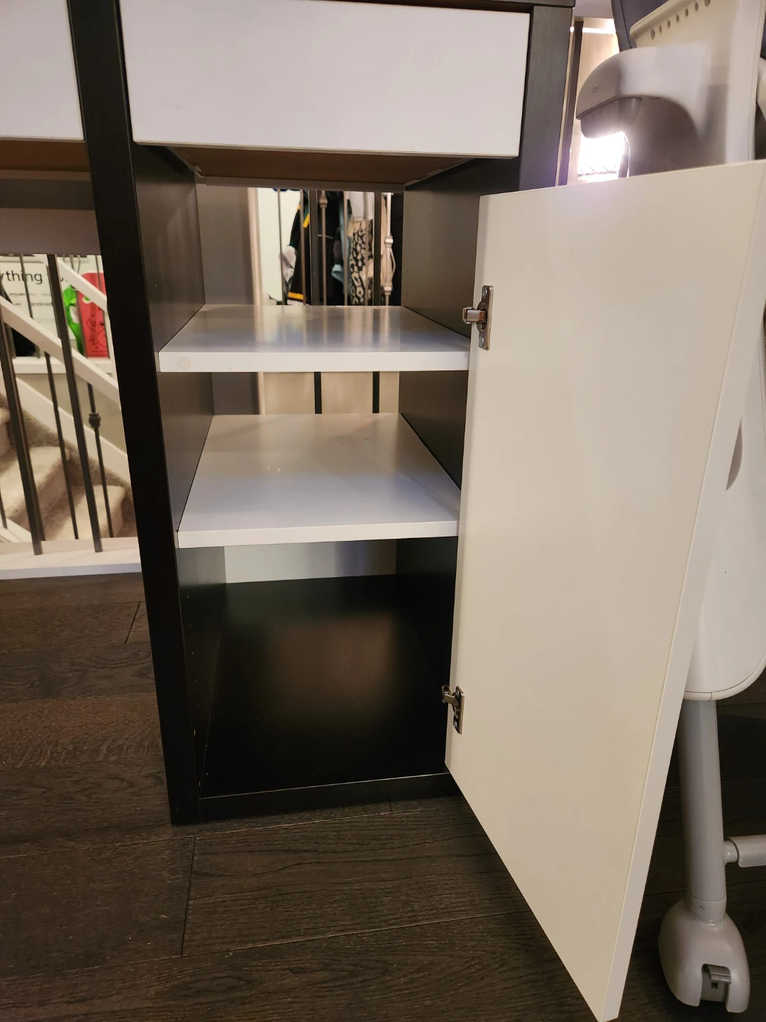 Ikea Micke Desk - photo 2