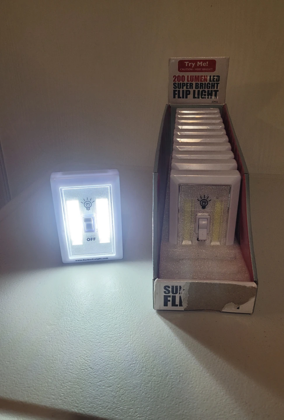 Battery Powered Light Switch ❤️