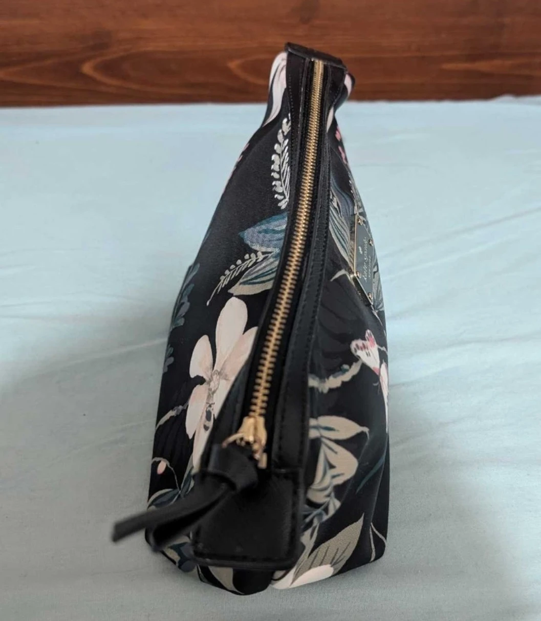 Kate Spade Cosmetic Bag - photo 3