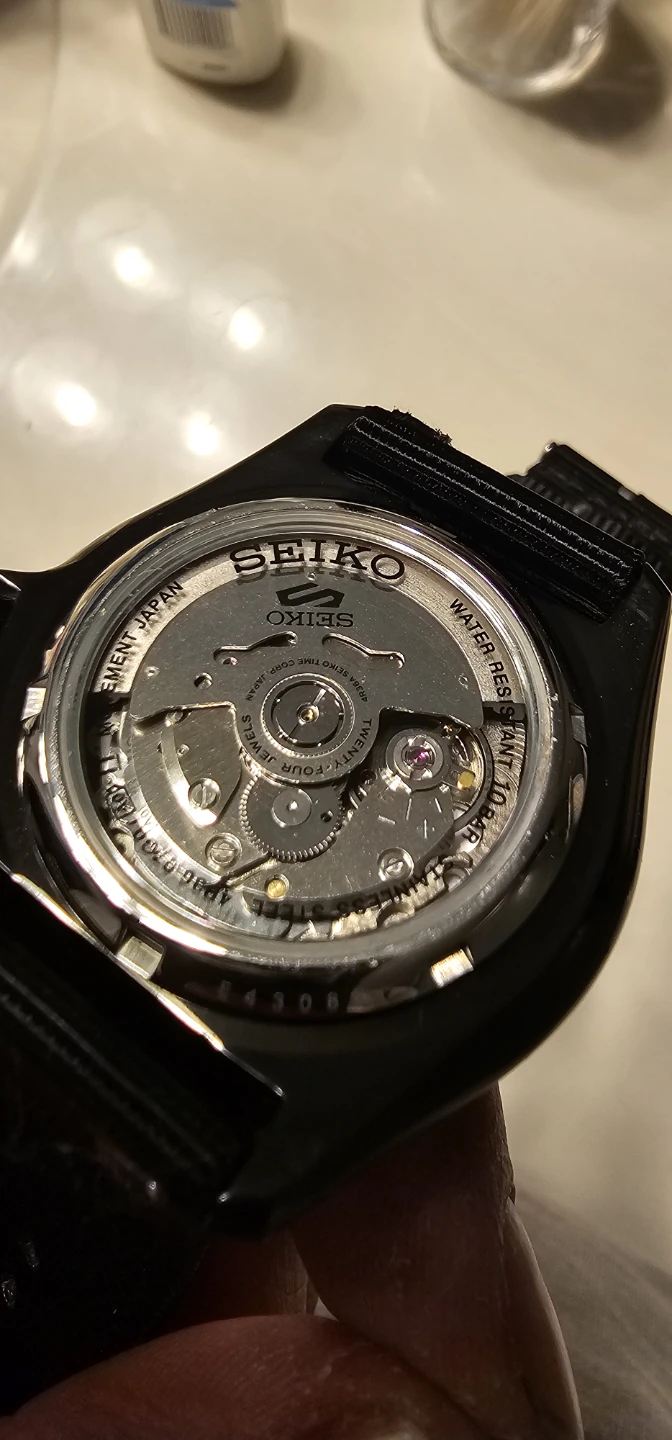 Seiko 5 Automatic Dive Watch - Black - photo 3