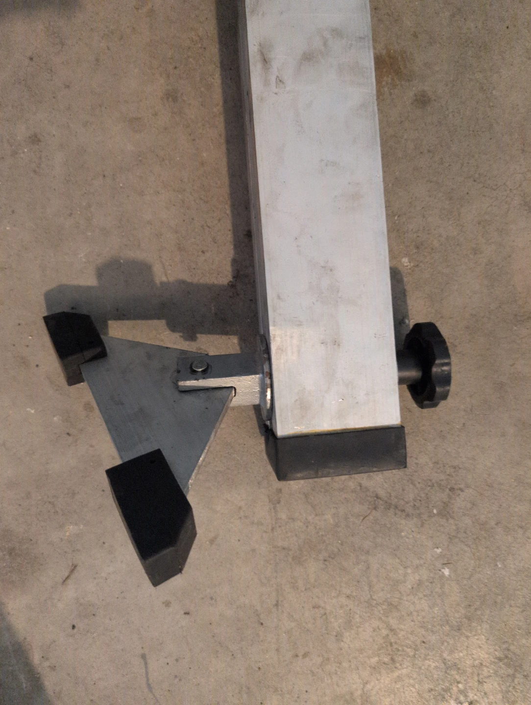 Adjustable aluminium engine clamp - photo 3