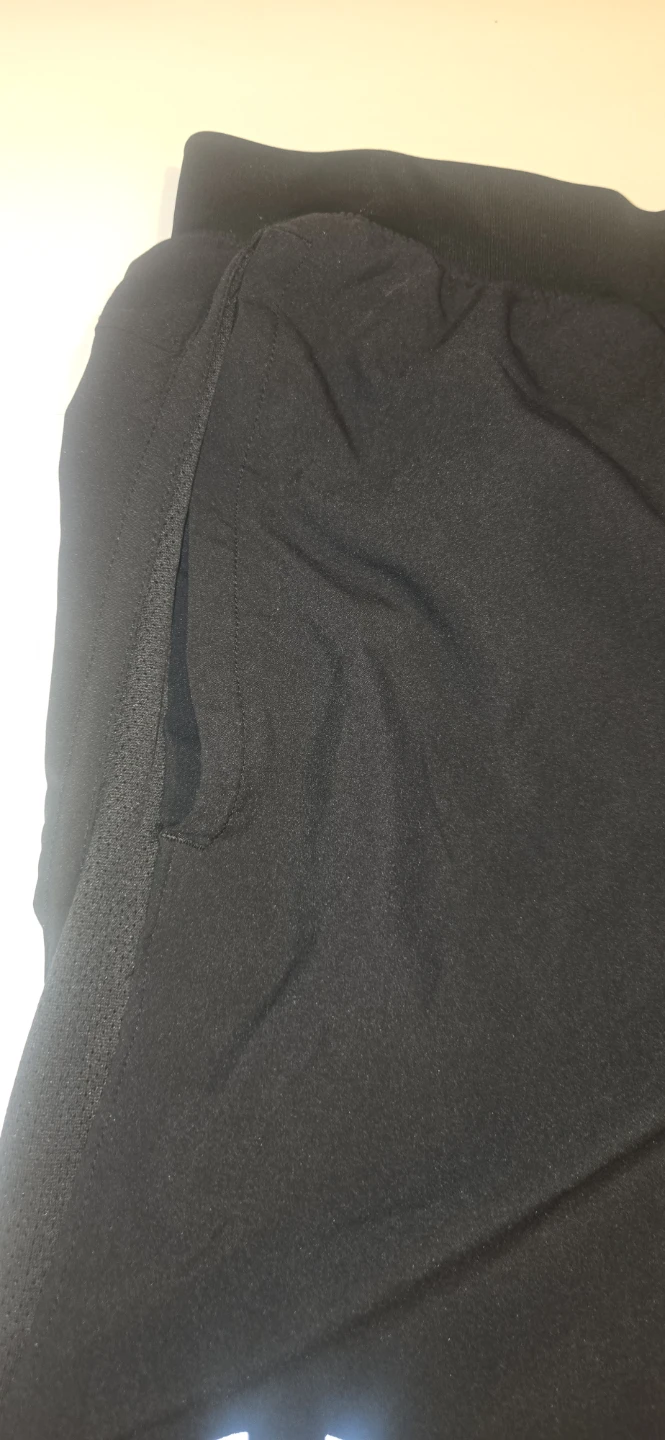 Under Armour Men's Black Running Shorts - photo 4