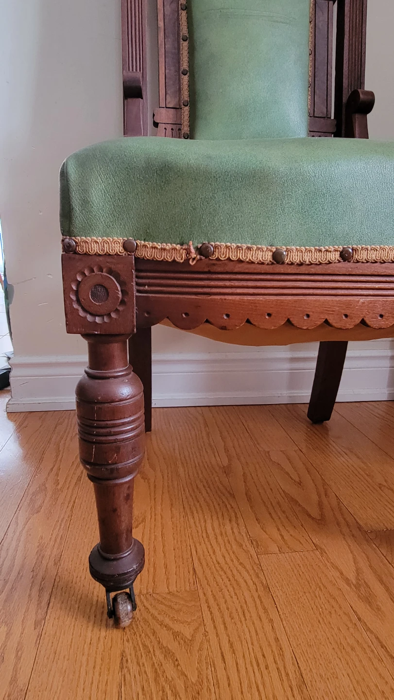 Victorian Gothic Revival armchair - photo 5