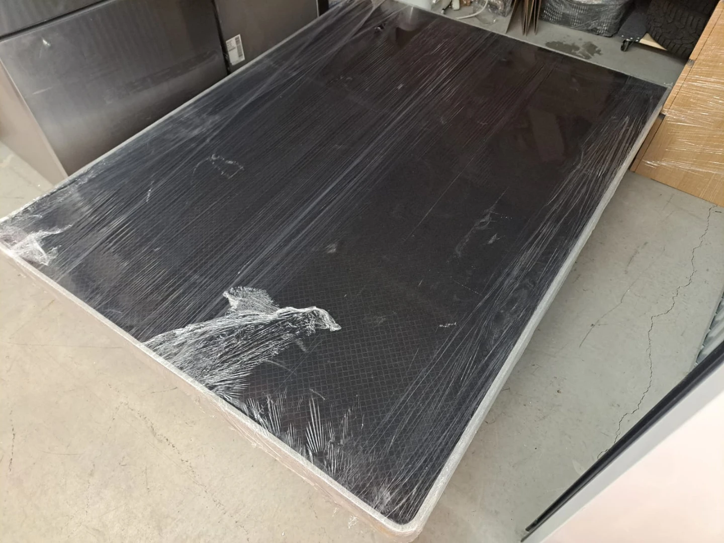 Queen Bed Frame with Legs - photo 3