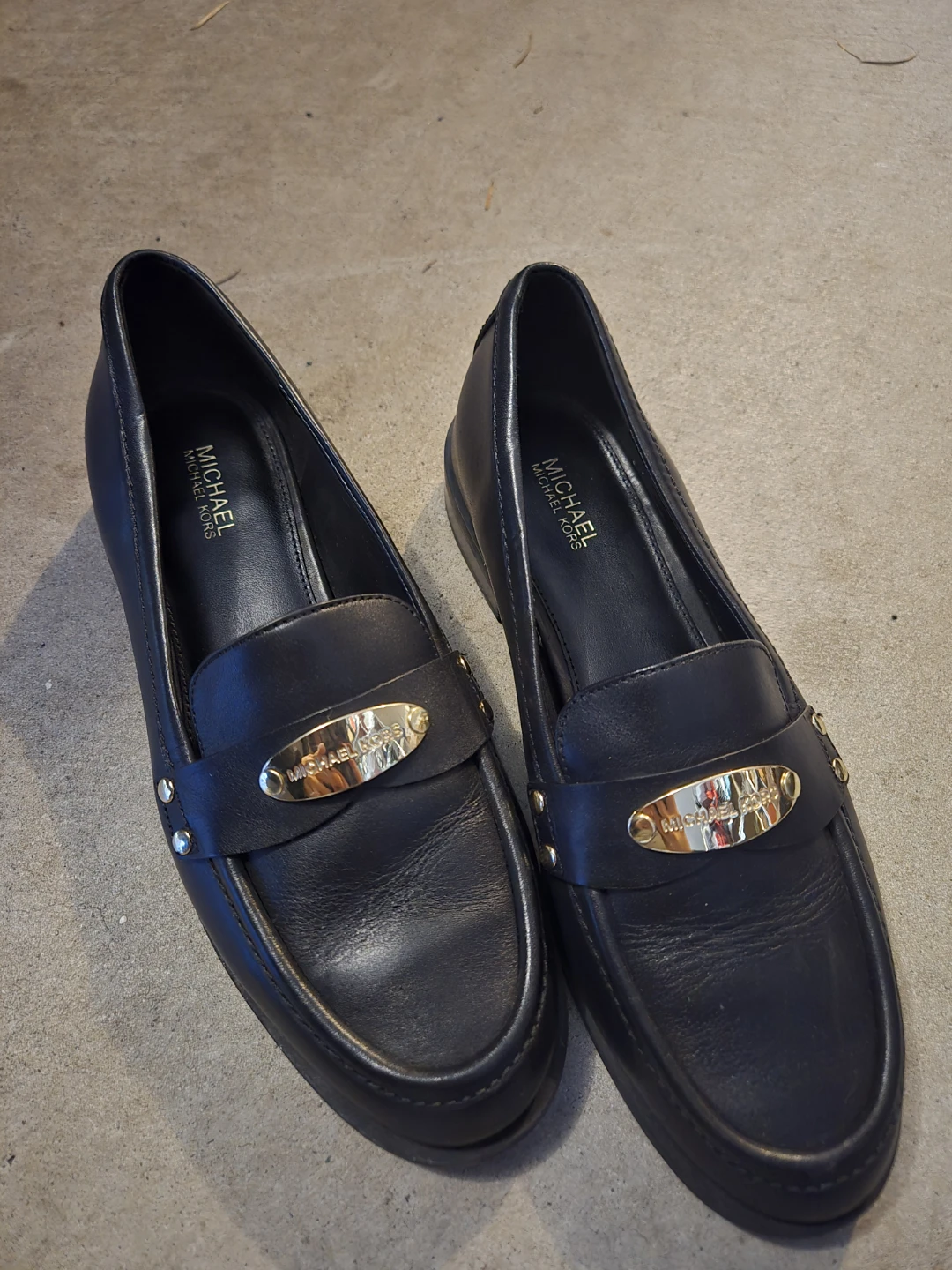 Michael Kors Women's Black Leather Loafers Size 6M - photo 2