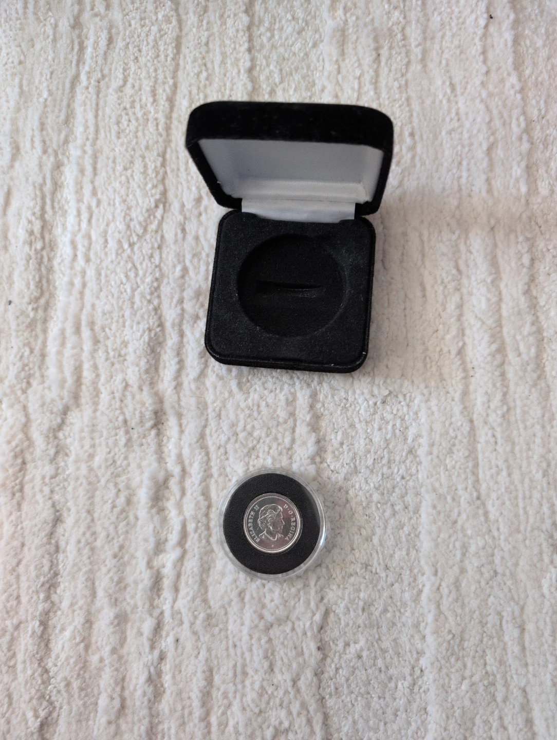Commemorative Coin with Presentation Box of Alberta - photo 3