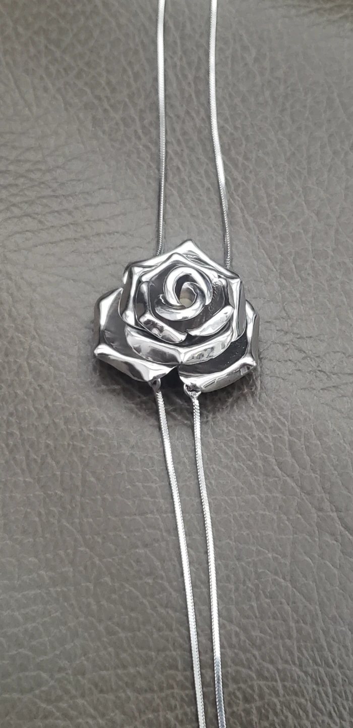 Silver Rose Pendant Necklace - photo 2