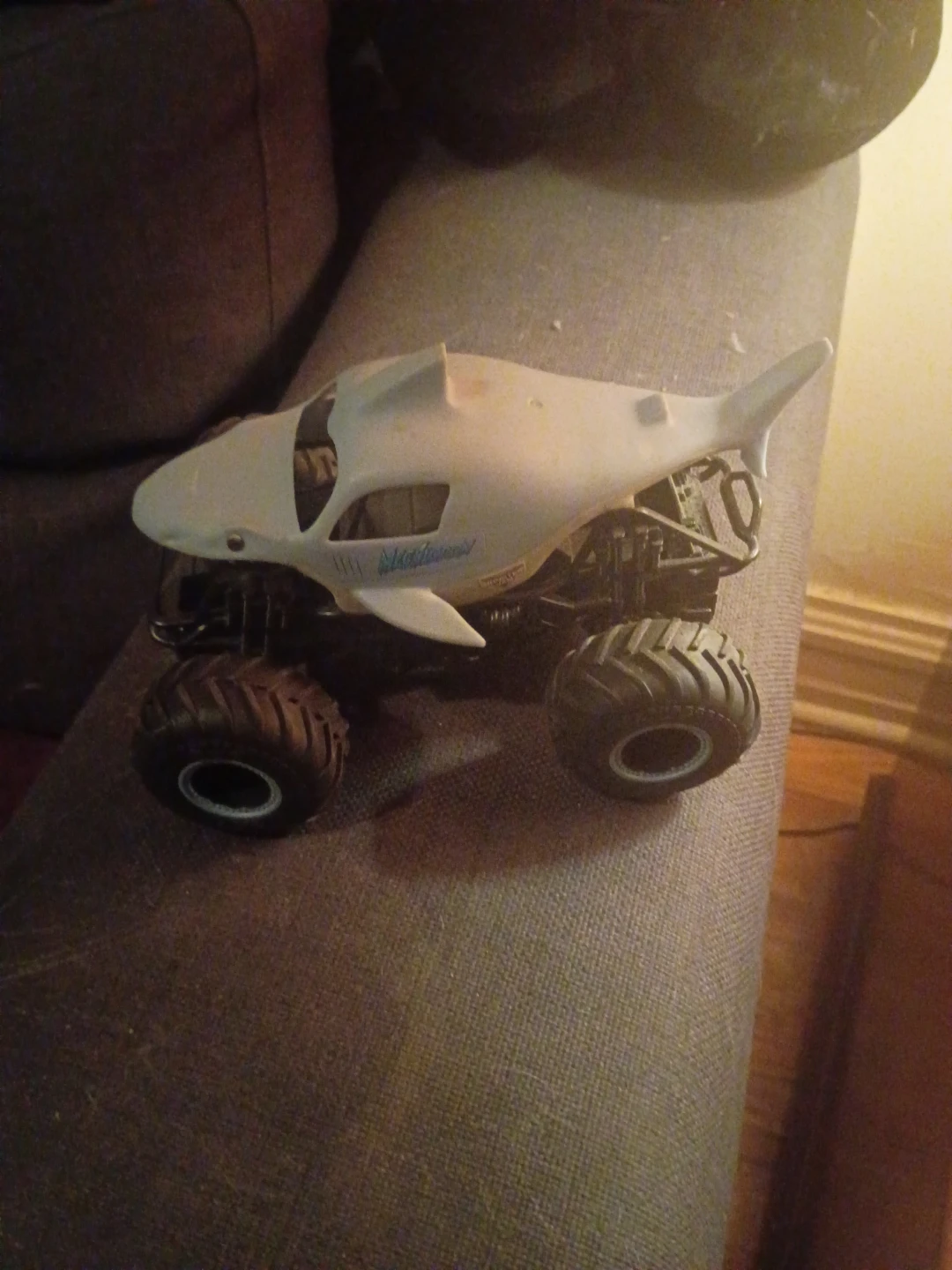 Shark Monster Truck Toy with remote control by Monster Jam - photo 3