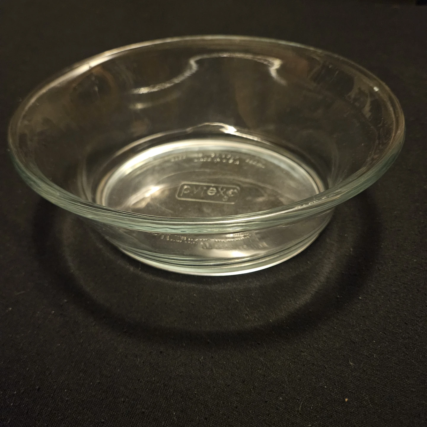 pyrex glass bowl