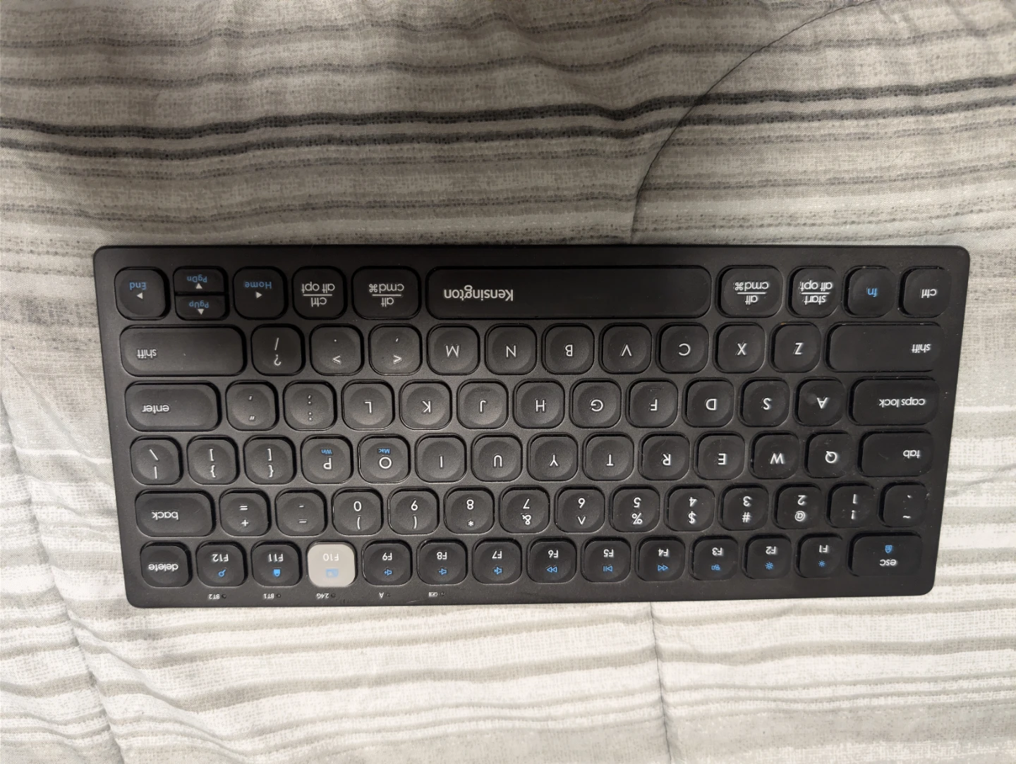 Kensington Wireless Compact Keyboard