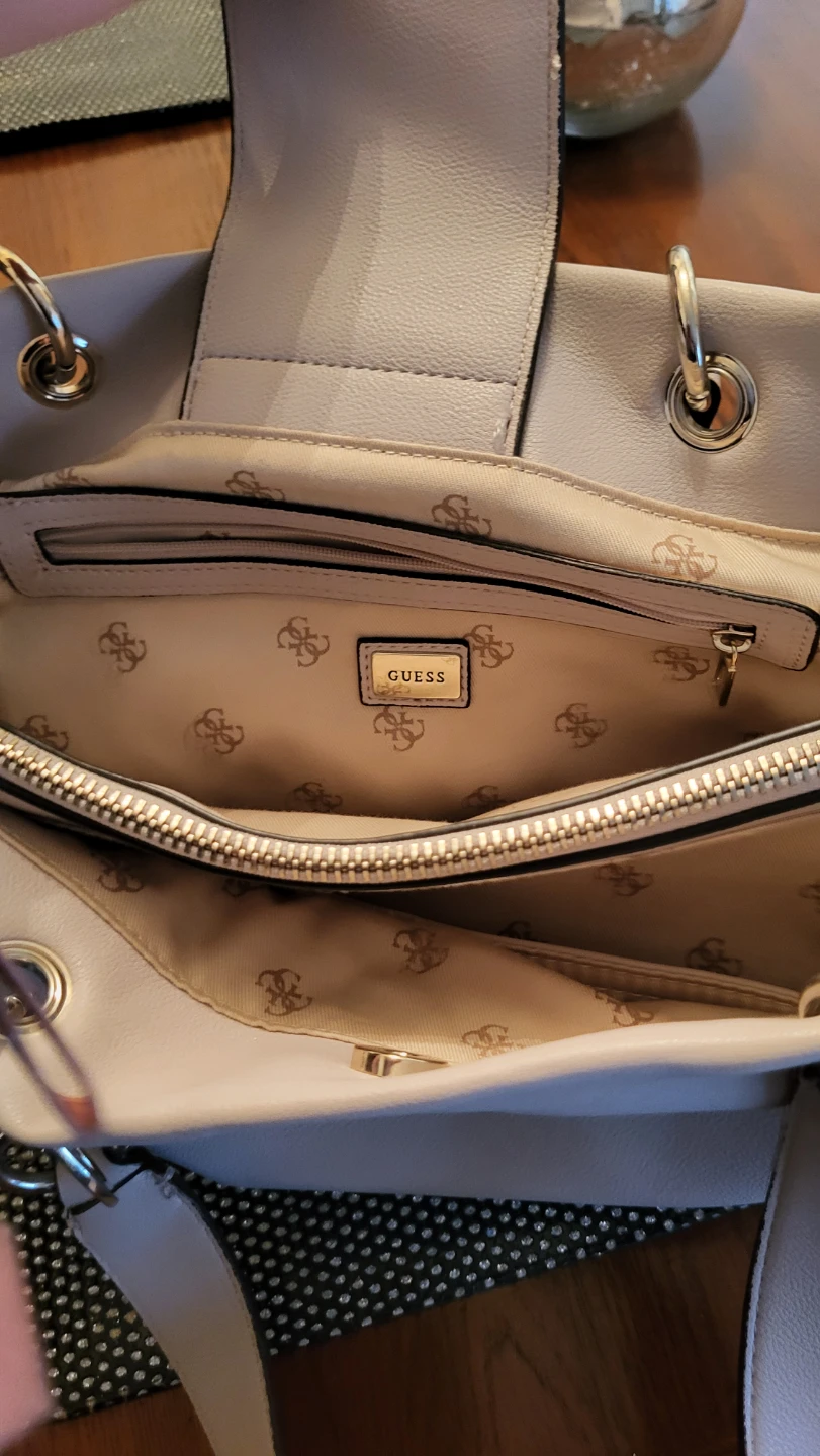 Guess Purse - photo 3