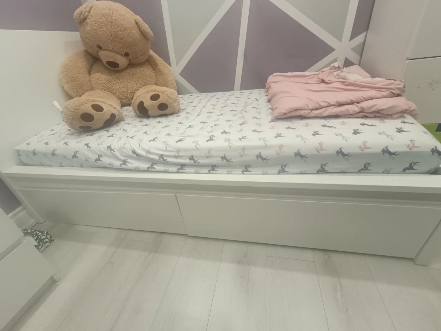 Free matress with White Twin Bed Frame with Storage Drawers