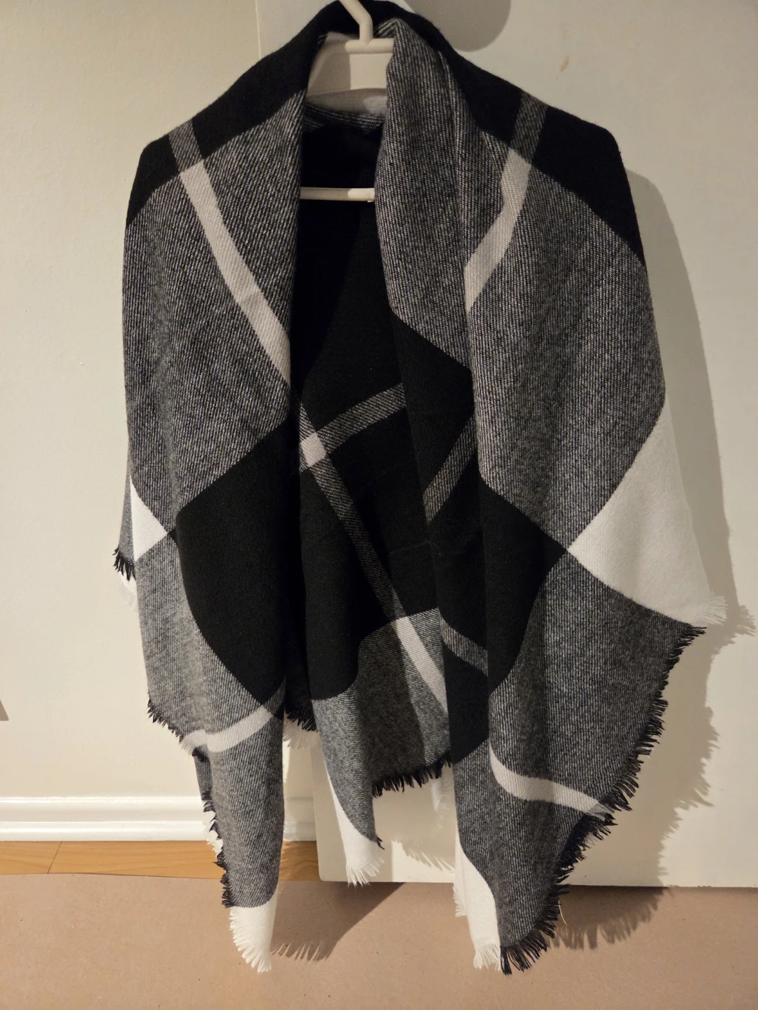 FREE chunky triangle scarf