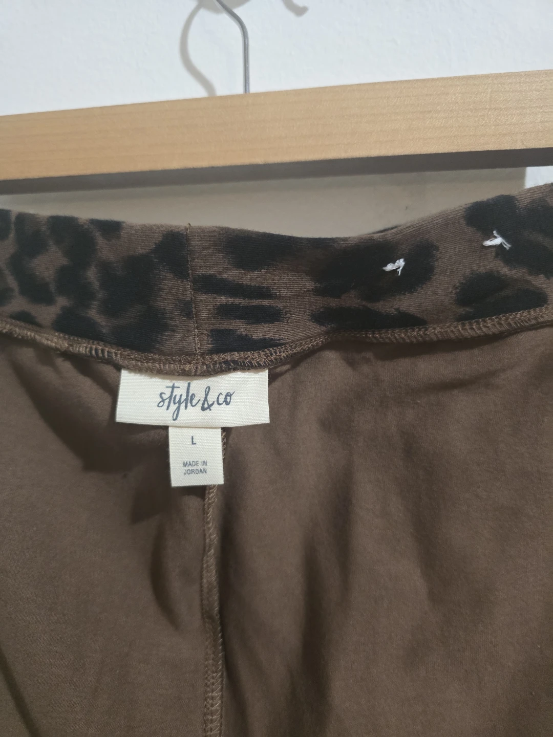 Style & Co Leopard Print Leggings - Size L - photo 3