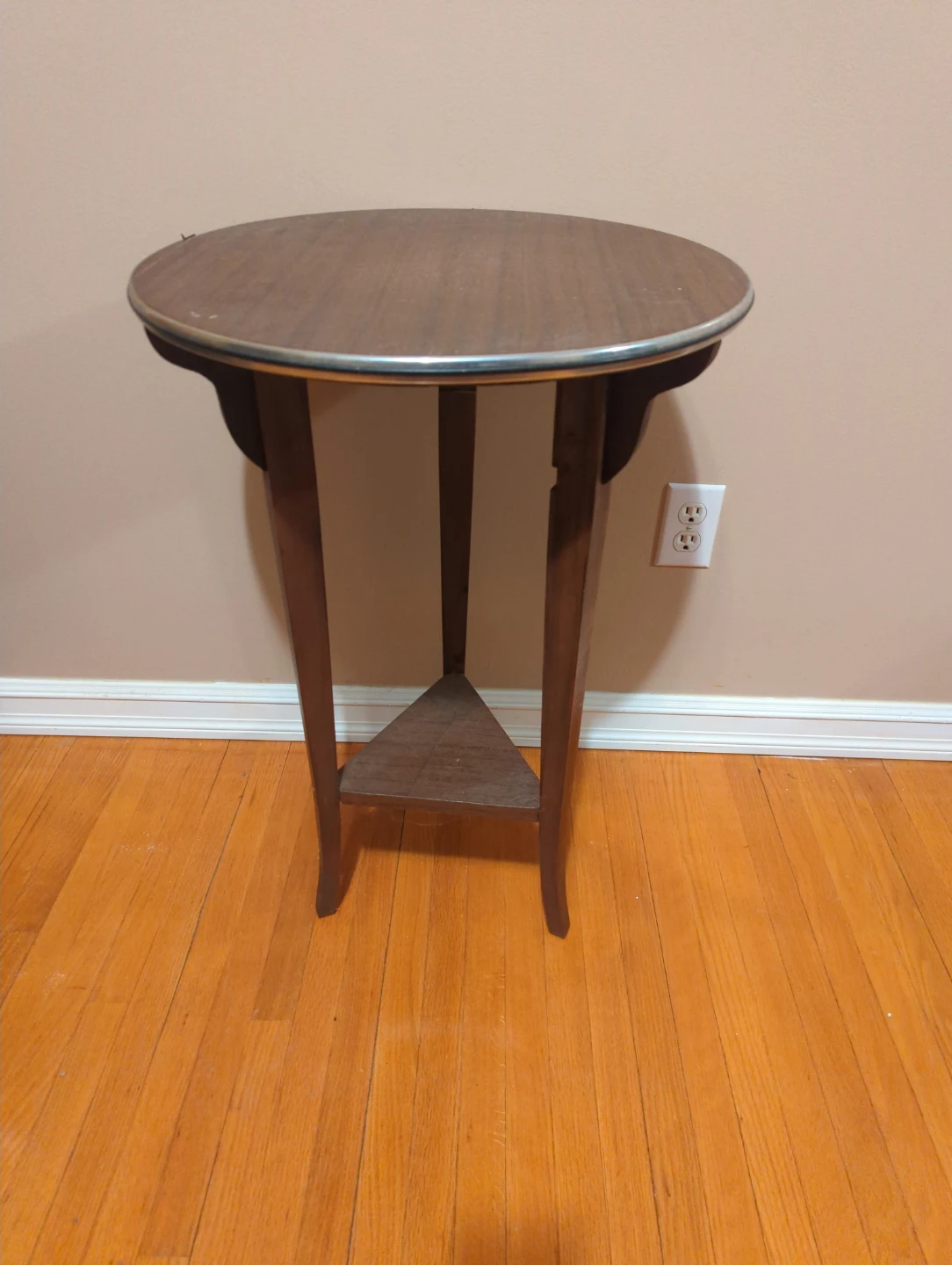 Round Wood Accent Table