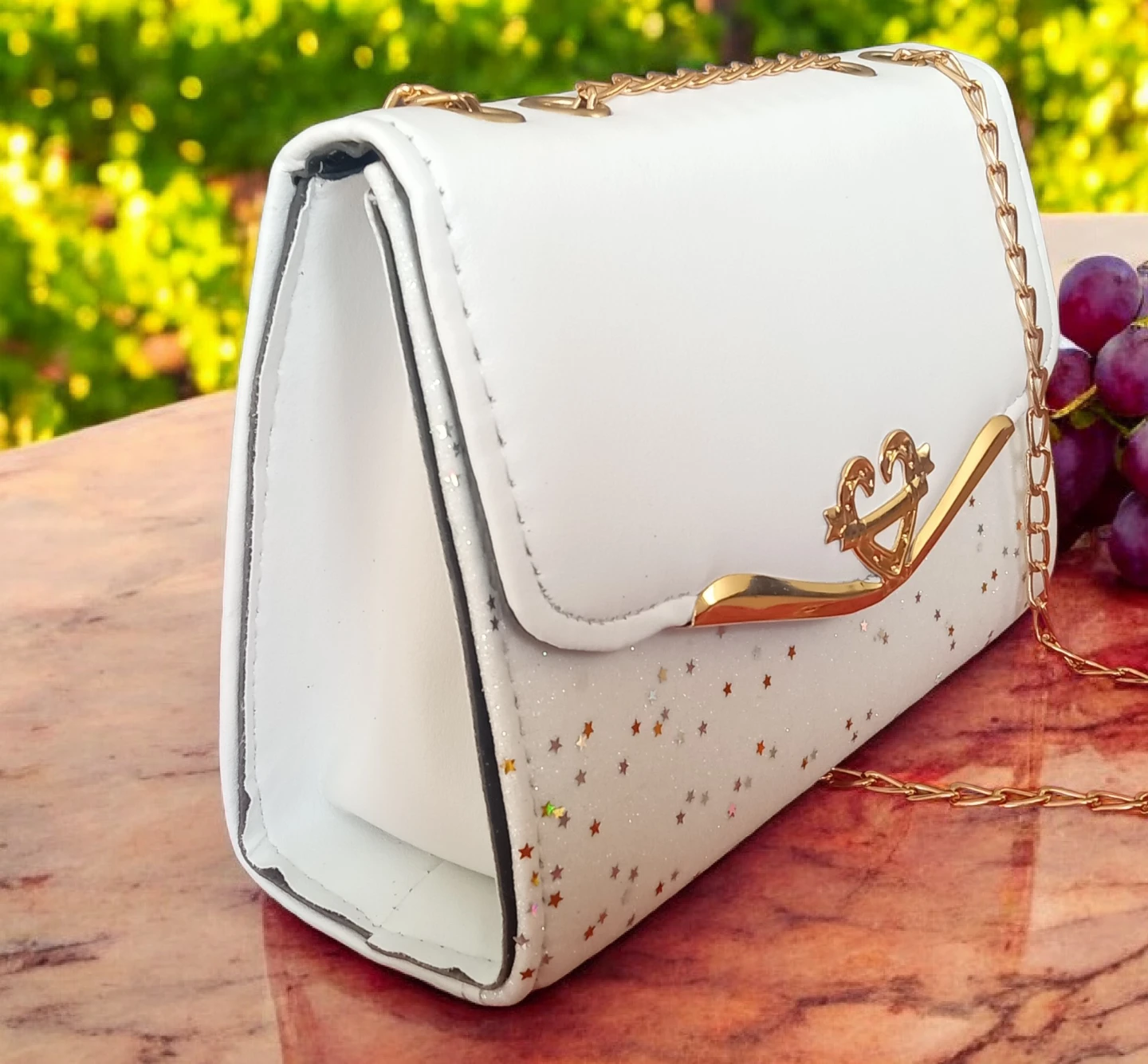 White sparkly cross body purse with gold chain - photo 3