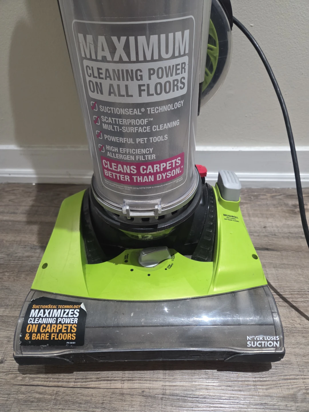 Eureka Pet Power Paw Stair & Upholstery Brush Vacuum Cleaner - photo 4