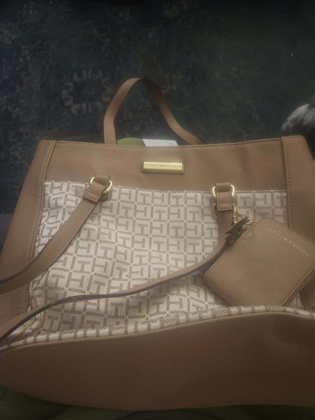 Tommy Hilfiger Tote Bag with Matching Pouch