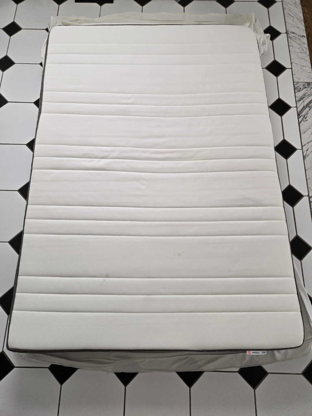 IKEA MORGEDAL Mattress - Full Size - photo 3