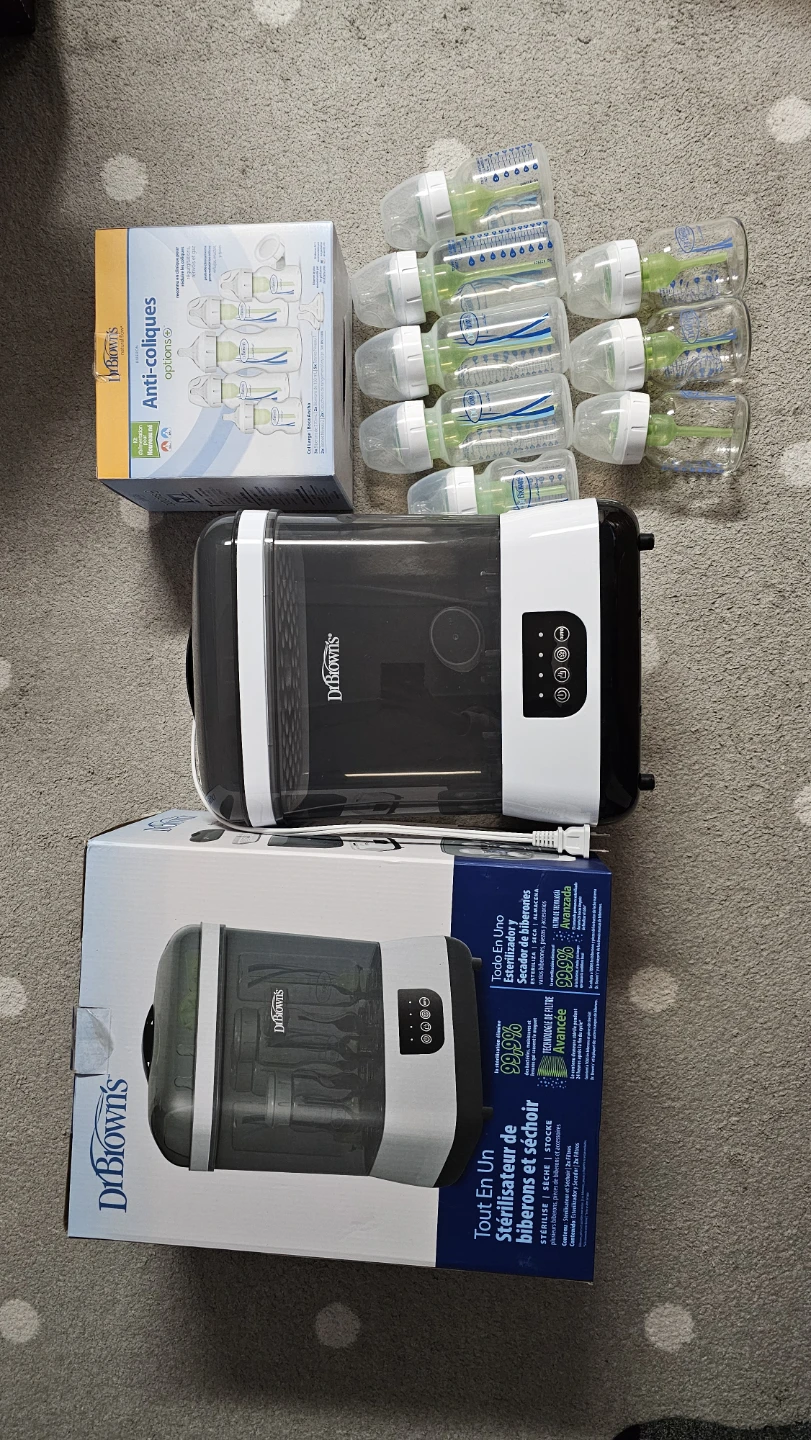 Dr. Brown's Electric Sterilizer/Dryer & 8 Anti-colic bottles