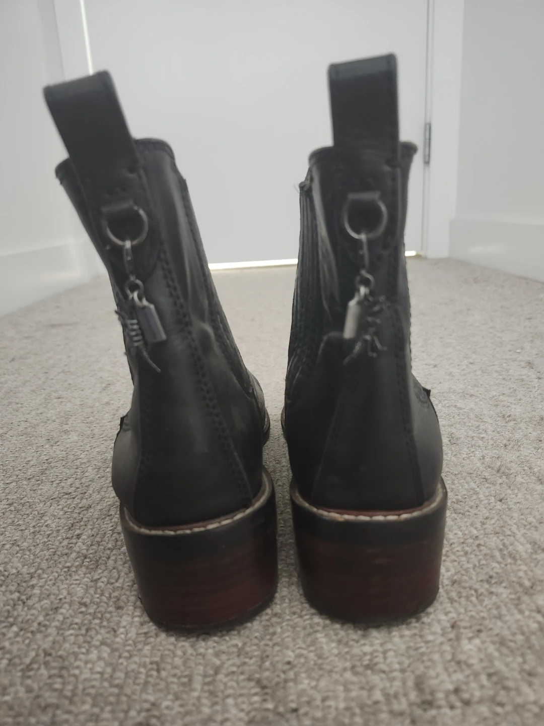 Black Leather Ankle Boots - photo 3