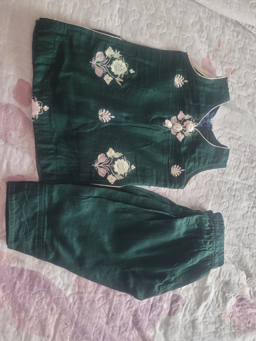 Embroidered Velvet Kurti Set for Kids - photo 2