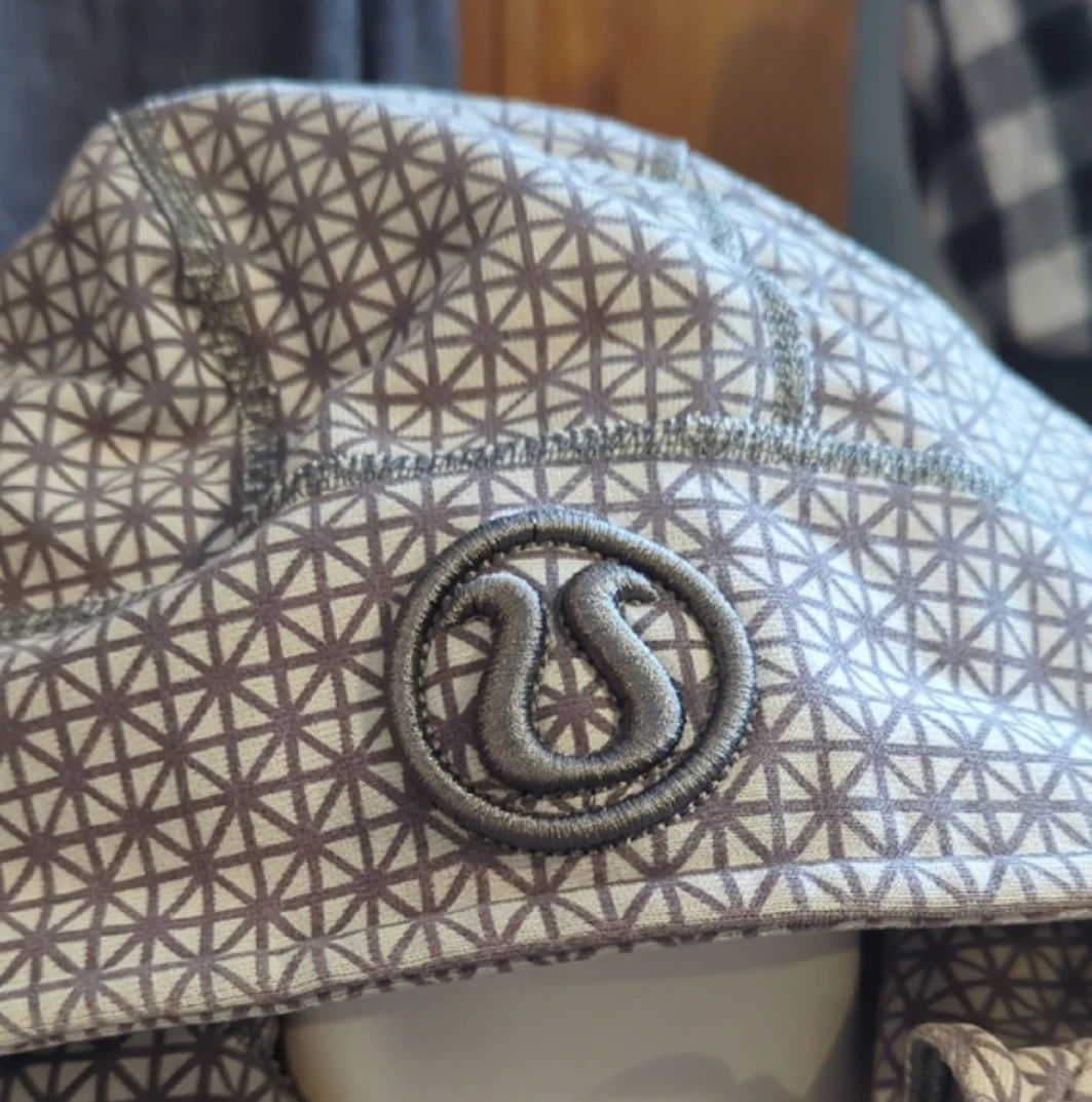 Lululemon Athletic Hoodie - photo 3