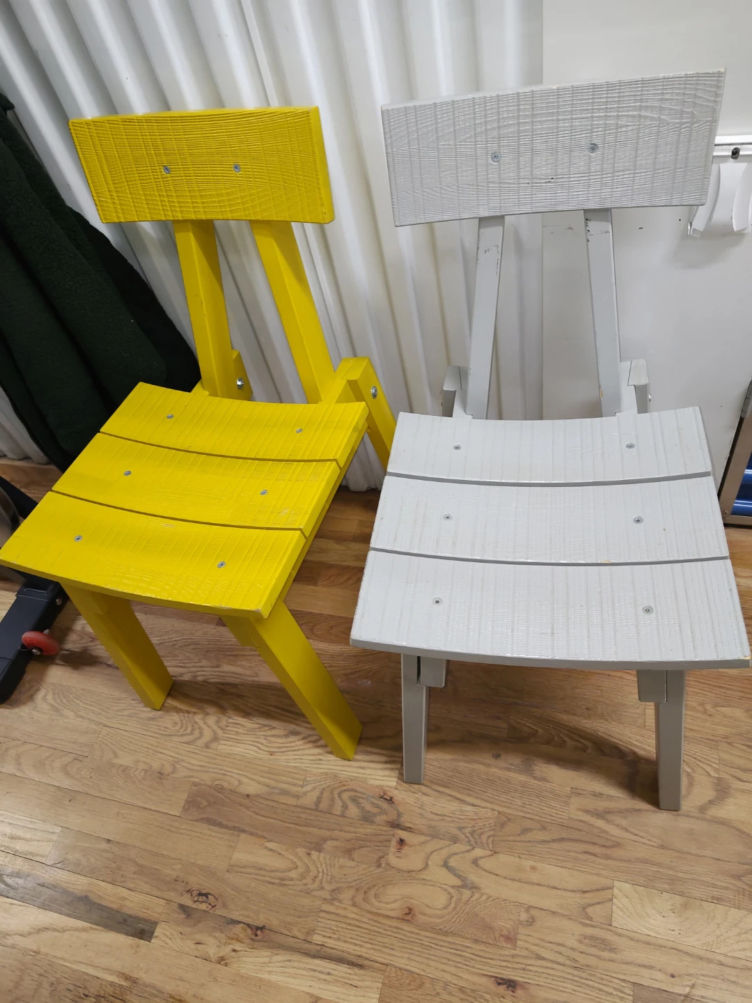 2 chairs
