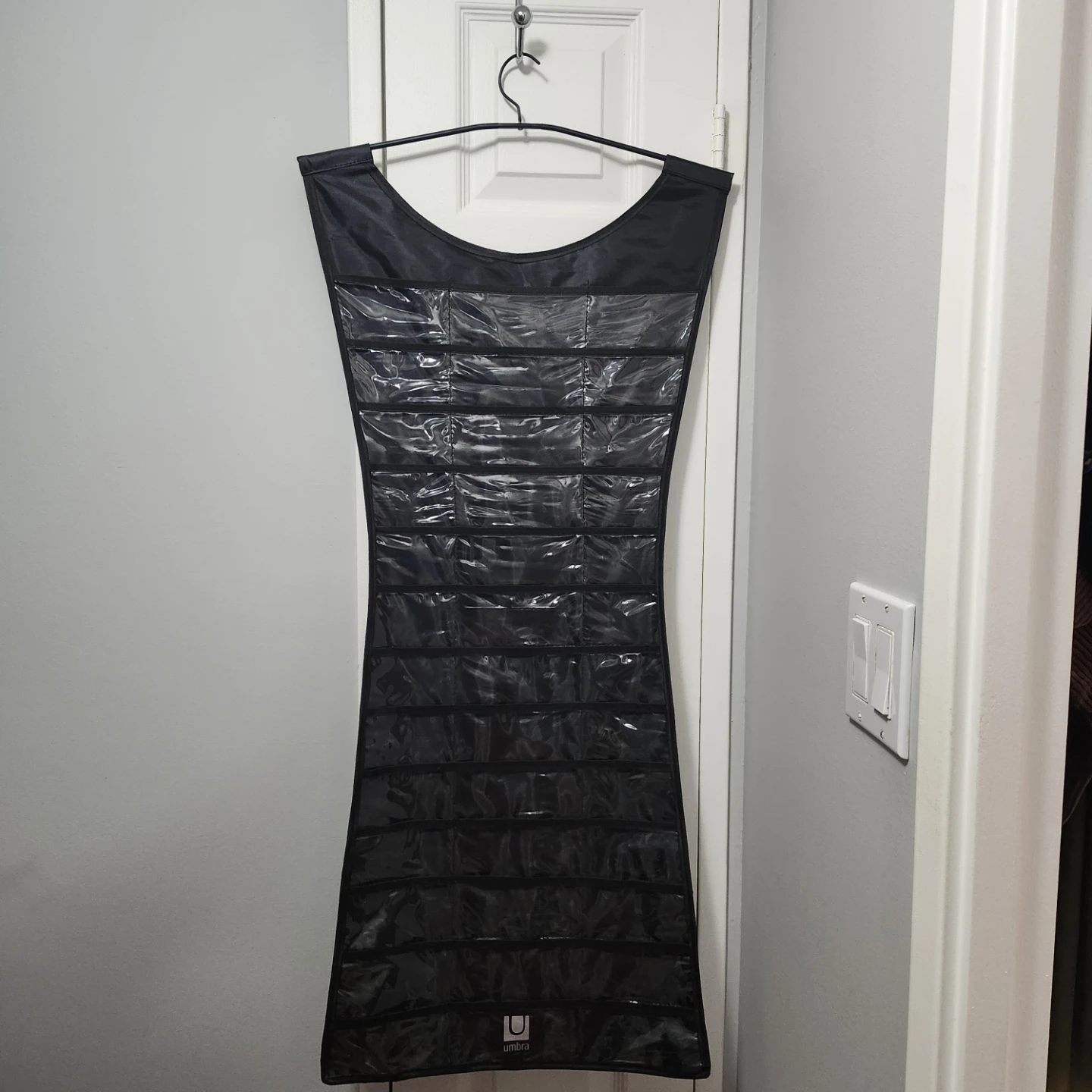 Umbra Hanging Jewelry Organizer. - photo 4