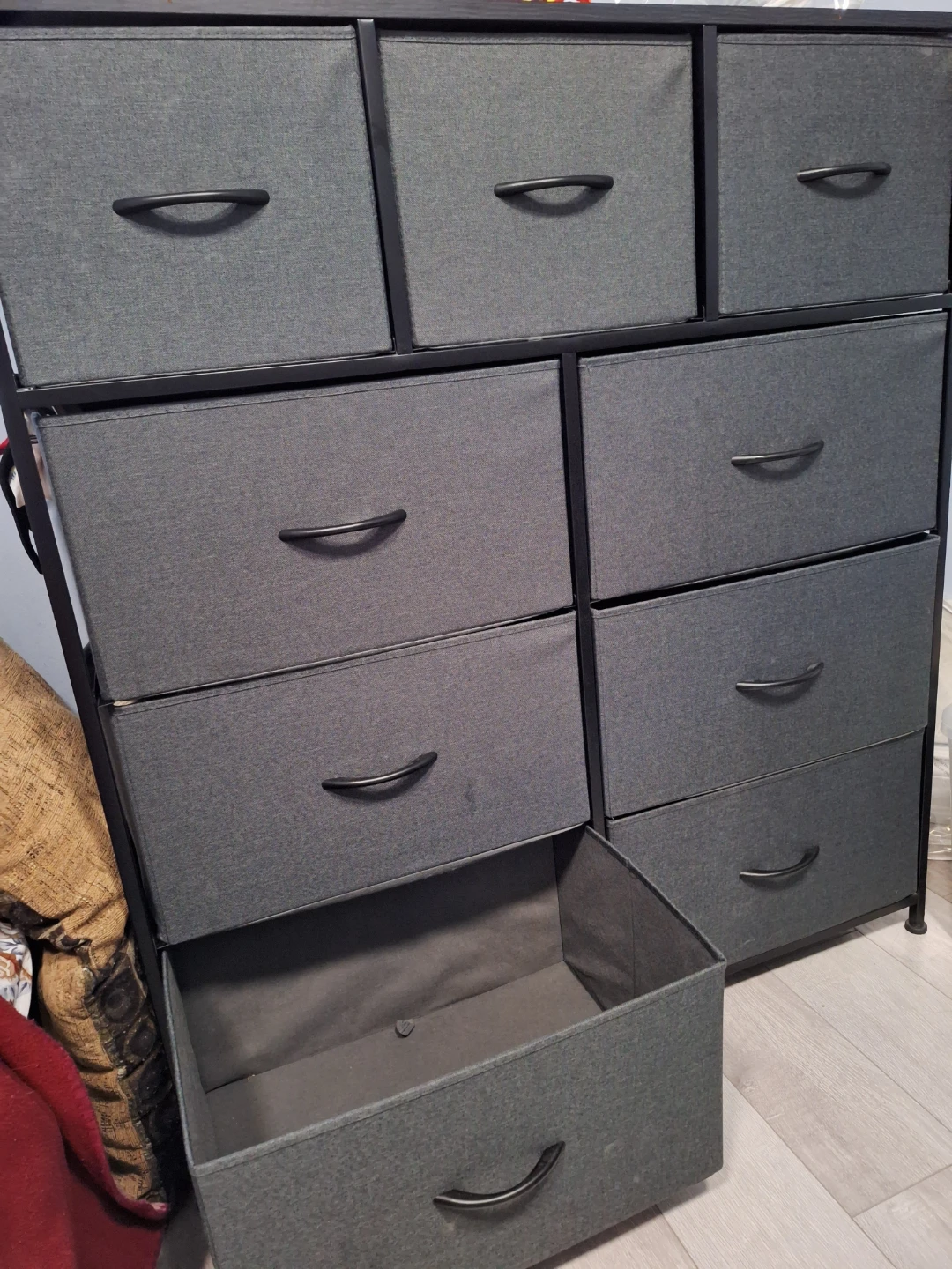 Mainstays Grey Fabric Drawer Dresser - photo 2