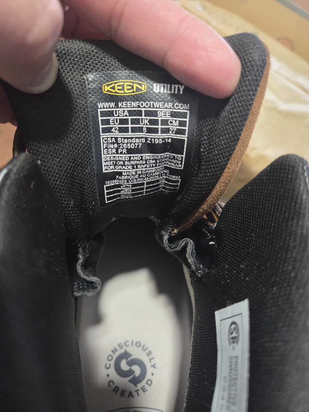 KEEN Utility Work Boots winter boots - Size 9EE - photo 3