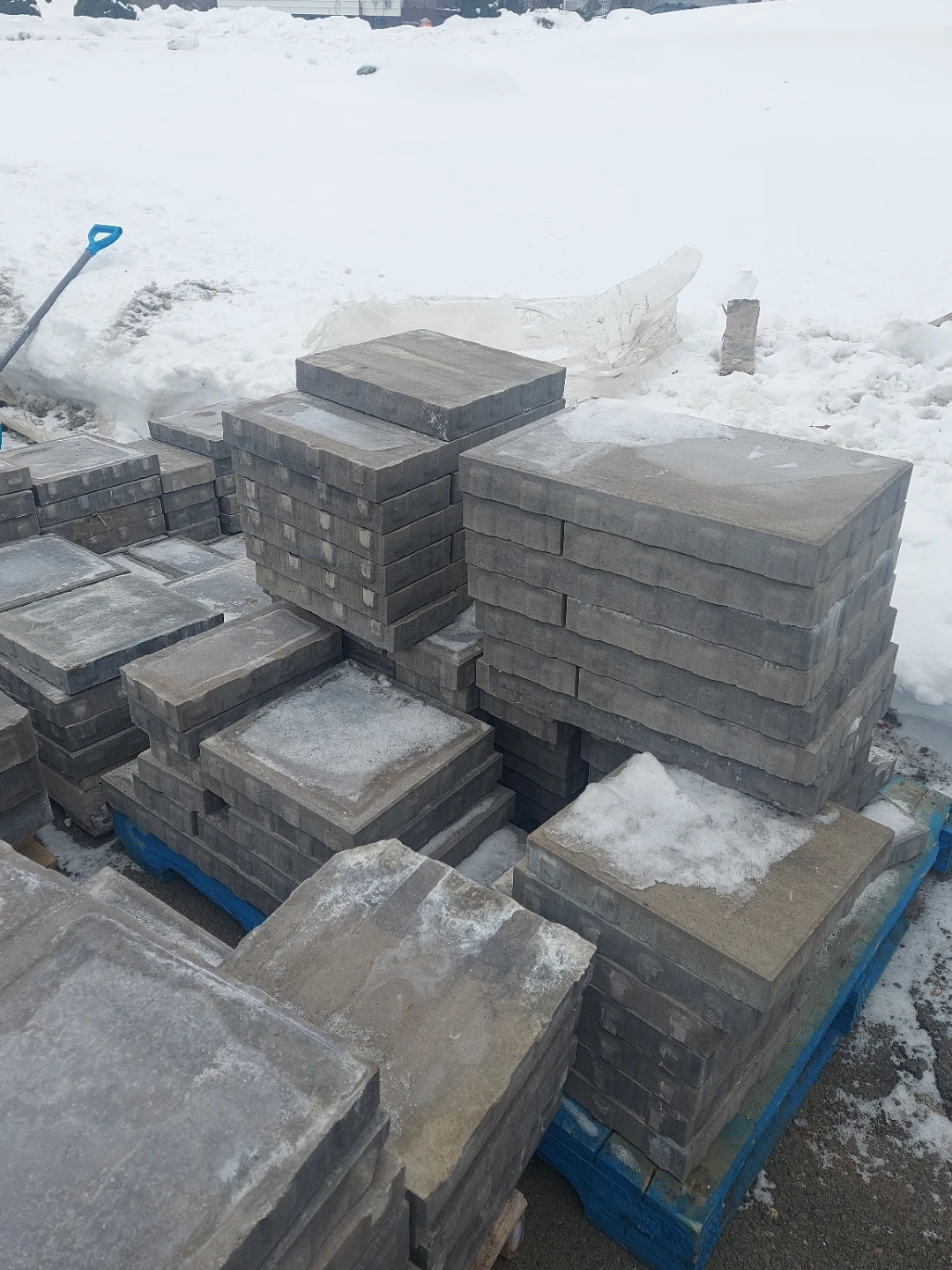 New Concrete Pavers for Landscaping 66 pieces - photo 5