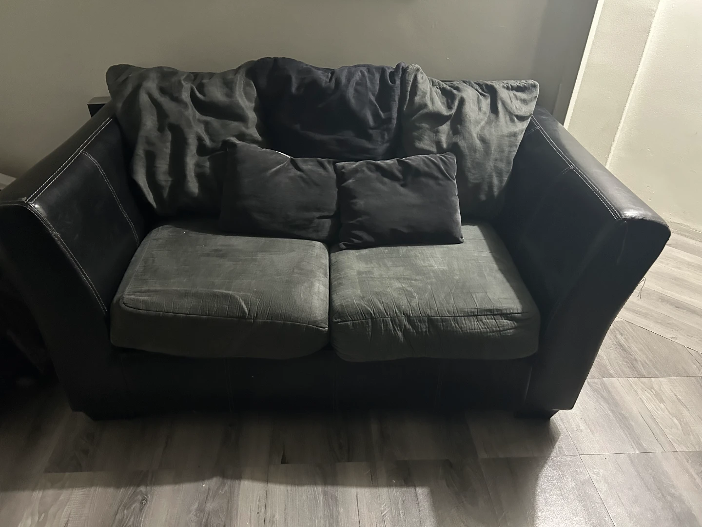 Dark Gray & Faux Leather Loveseat Sofa - photo 2