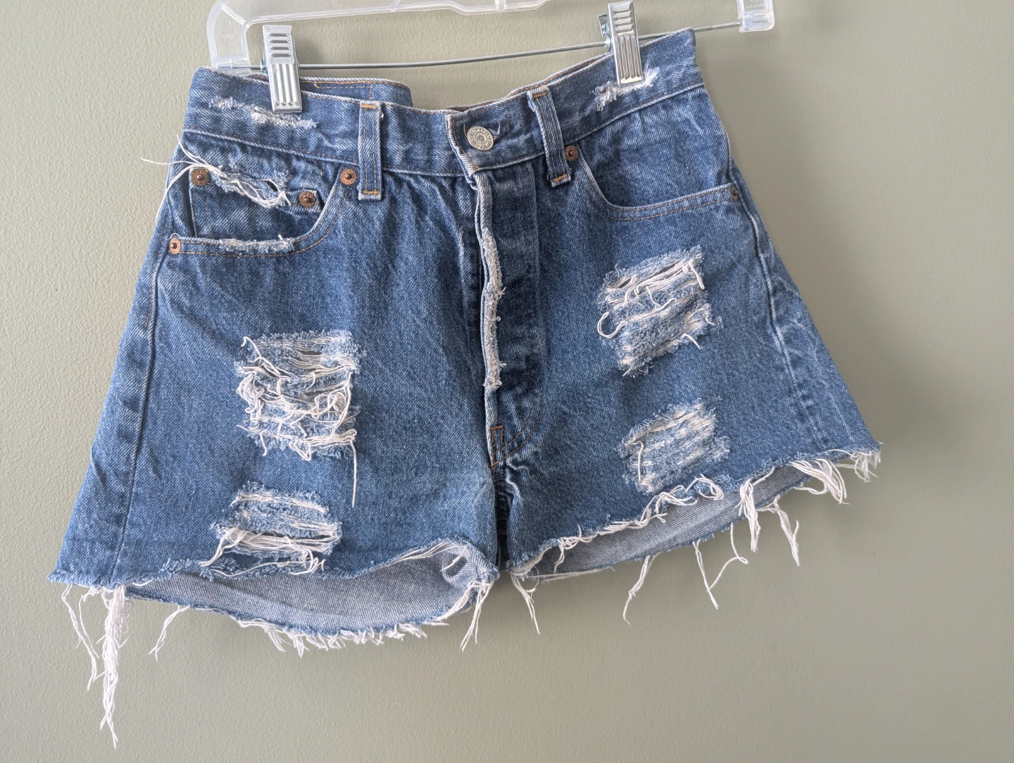 Levi's Women's Denim Cutoff Shorts size 29 - photo 2