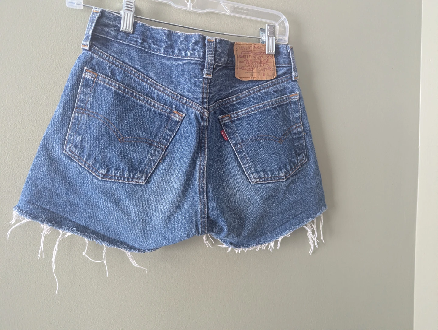 Levi's Women's Denim Cutoff Shorts size 29 - photo 3
