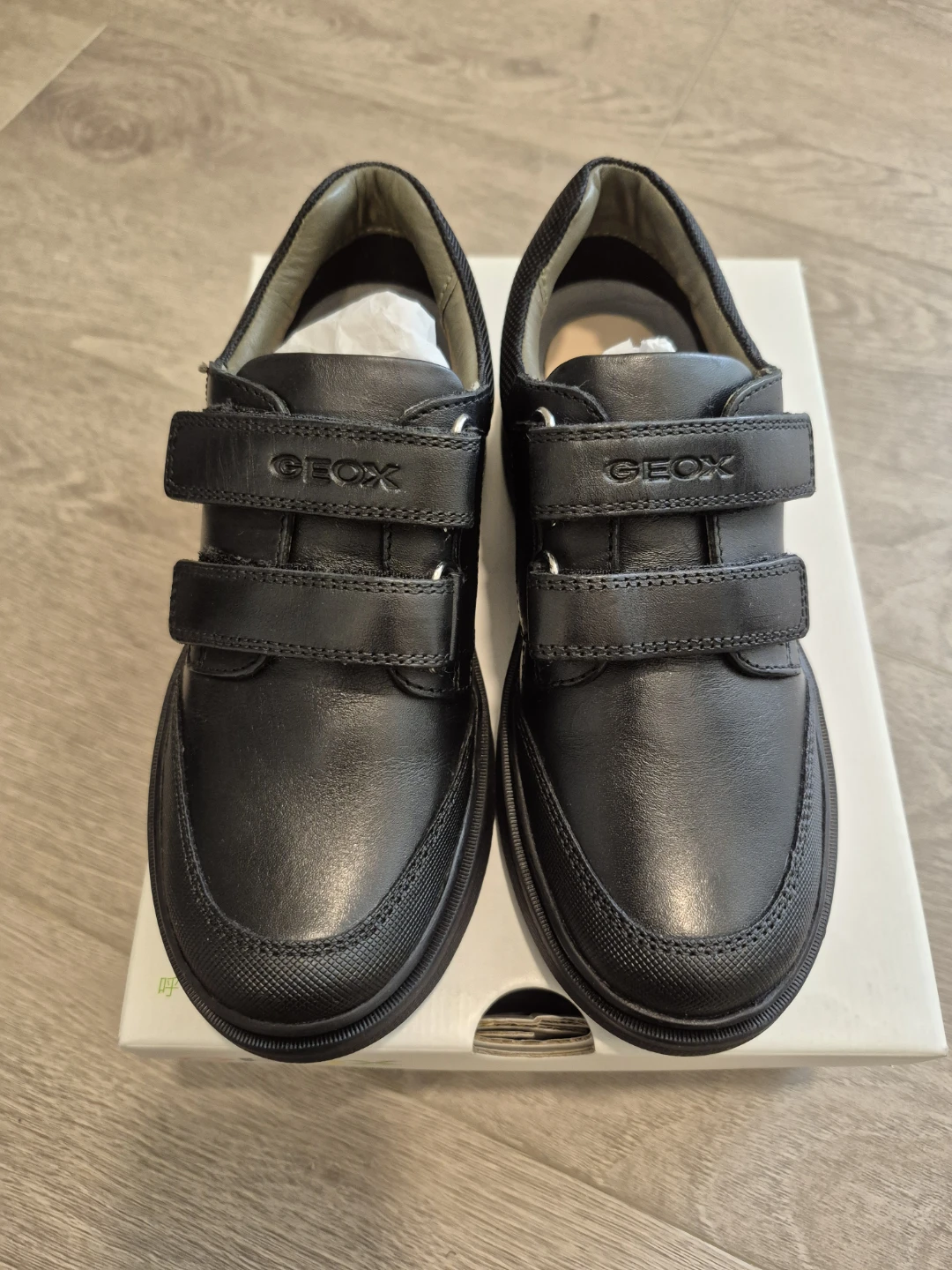New!GEOX Black Leather Velcro Shoes - Boys Size 13 US / 32 EU - photo 4