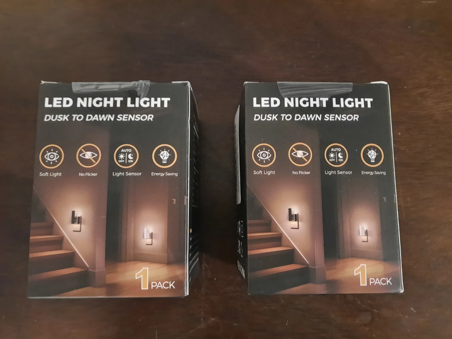 LED Night Light with Dusk to Dawn Sensor - 2 Pack