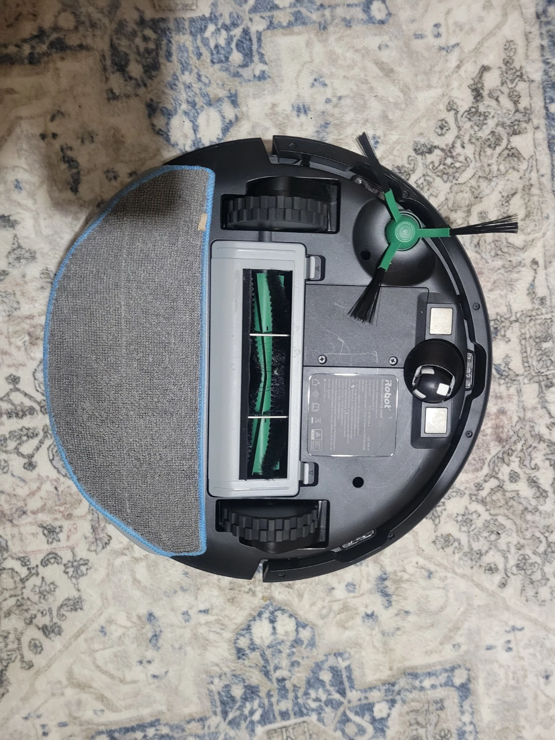 iRobot Roomba Robot Vacuum - photo 2