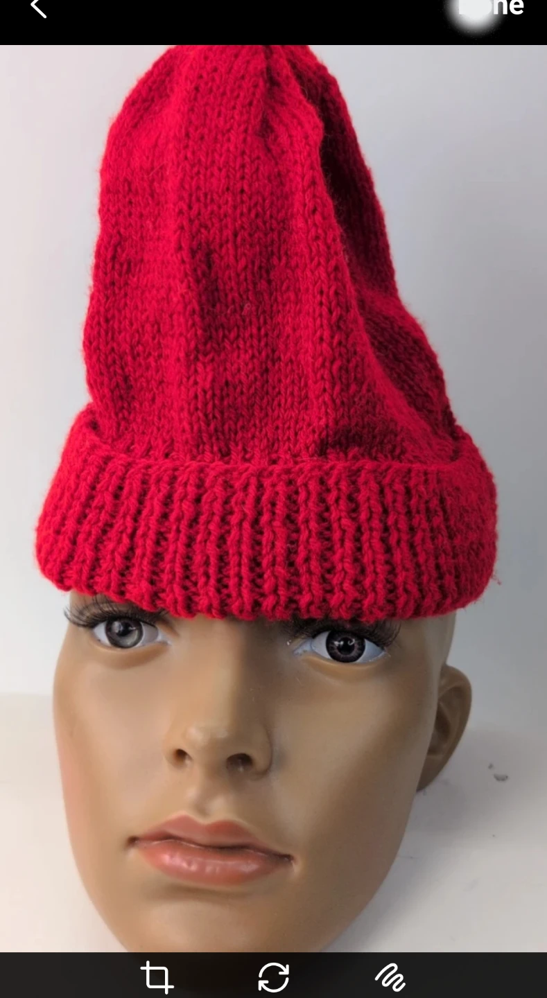 Hand-Knitted Beanie - photo 2