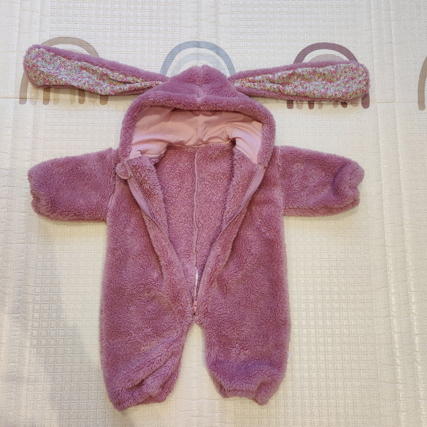 Easter Baby Bunny Fleece Suit - photo 3