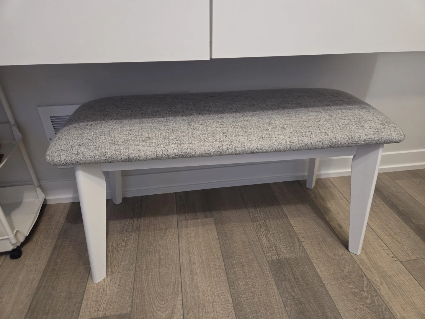 Structube Moxy upholstered bench