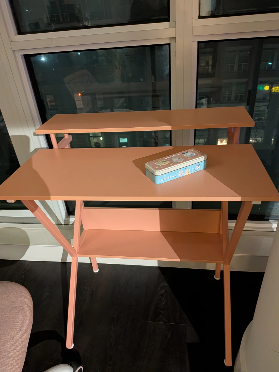 Pink Desk and pink chair set