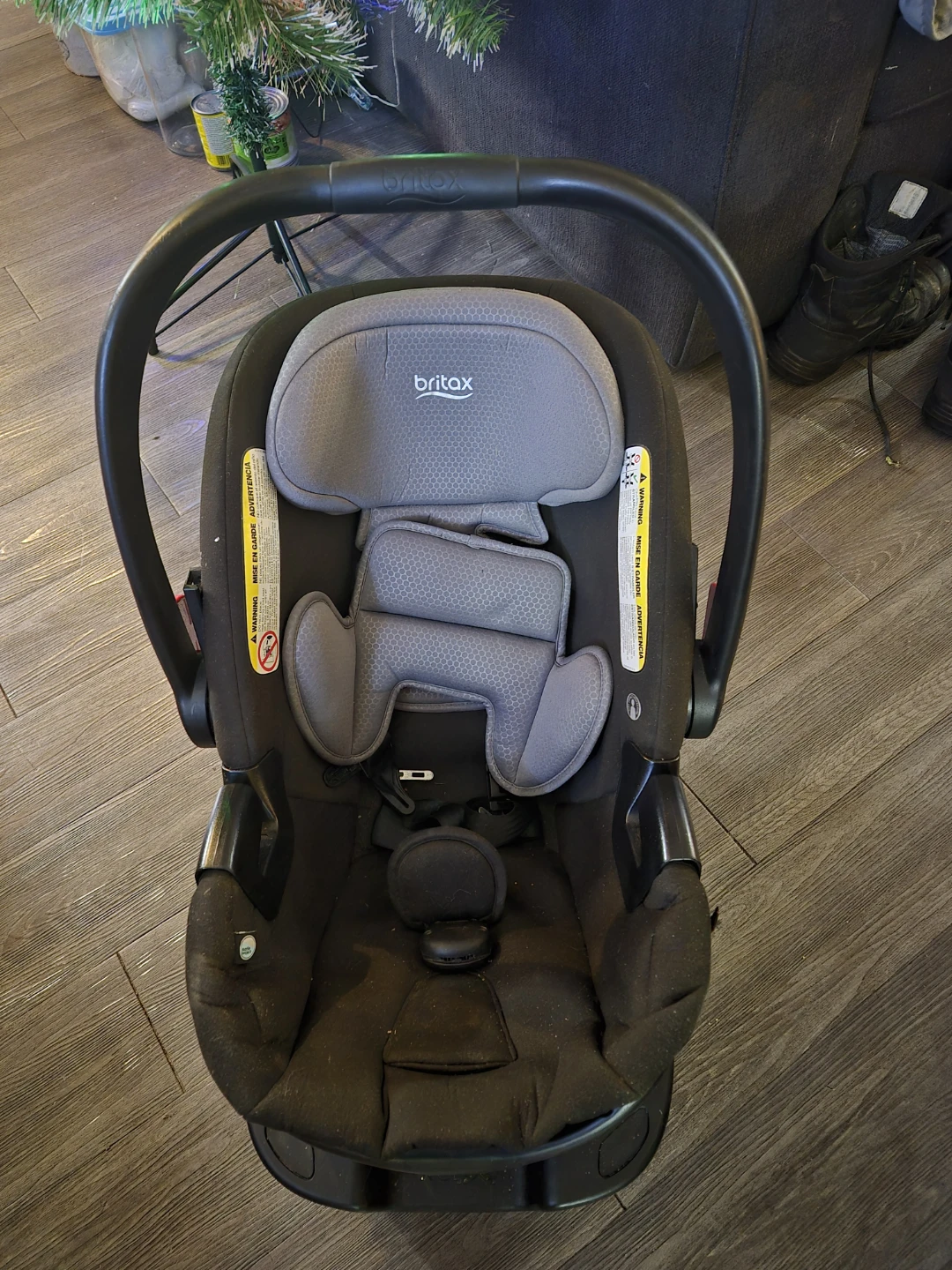 Britax Infant Car Seat with Base - photo 3