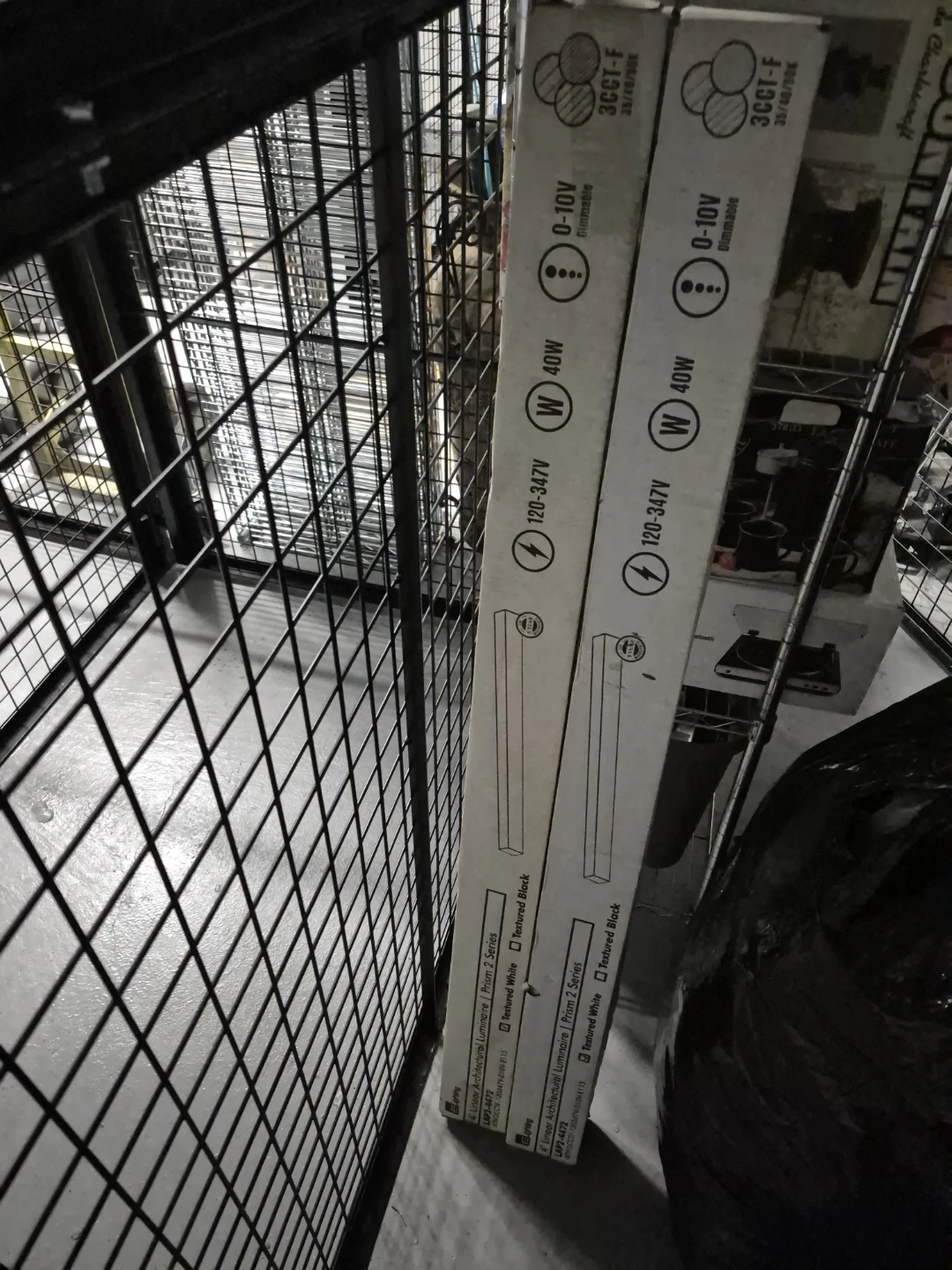 4' Linear Architectural Luminaire Prism 2 Series - photo 2