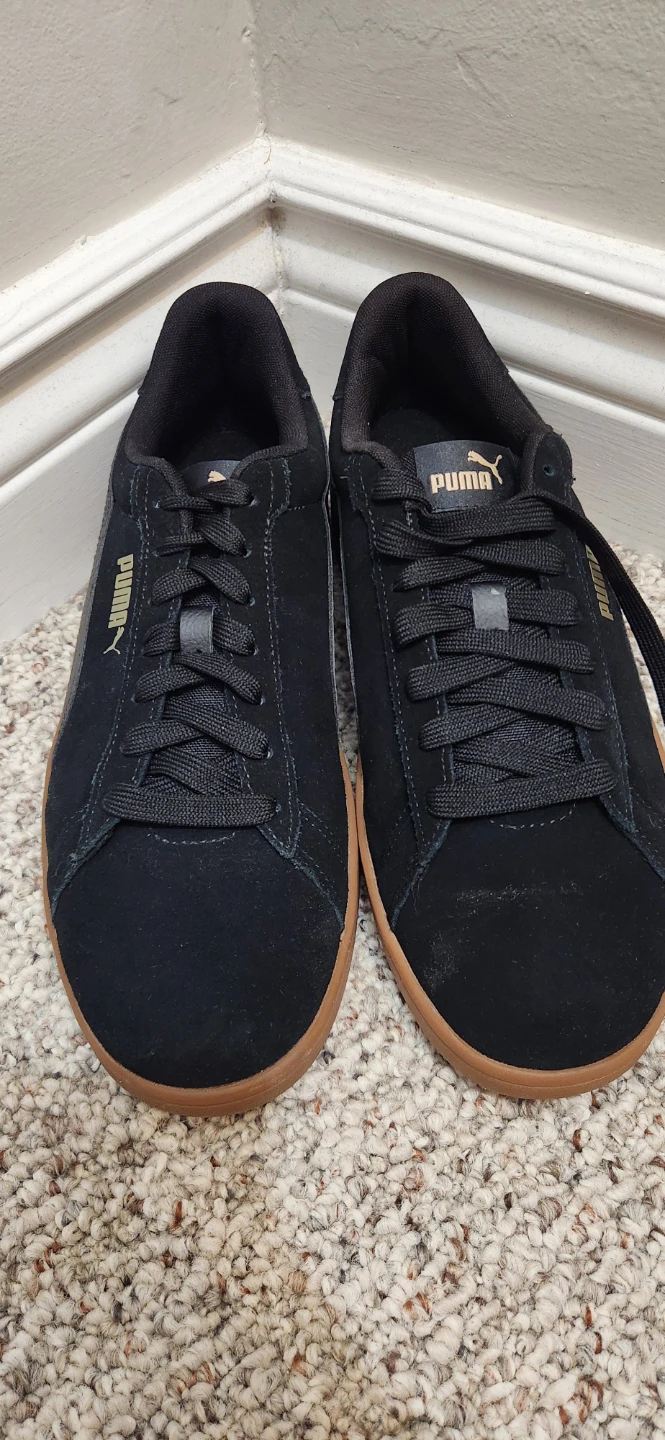 Puma Softfoam+ Black Suede Sneakers Size 9.5