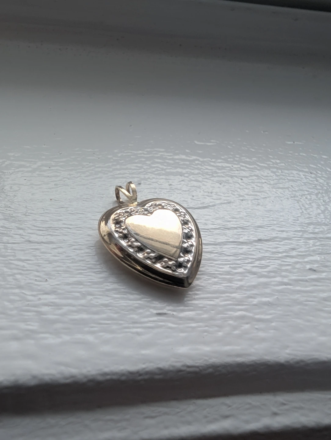 Brand New 14K Yellow Gold Heart Pendant For Sale