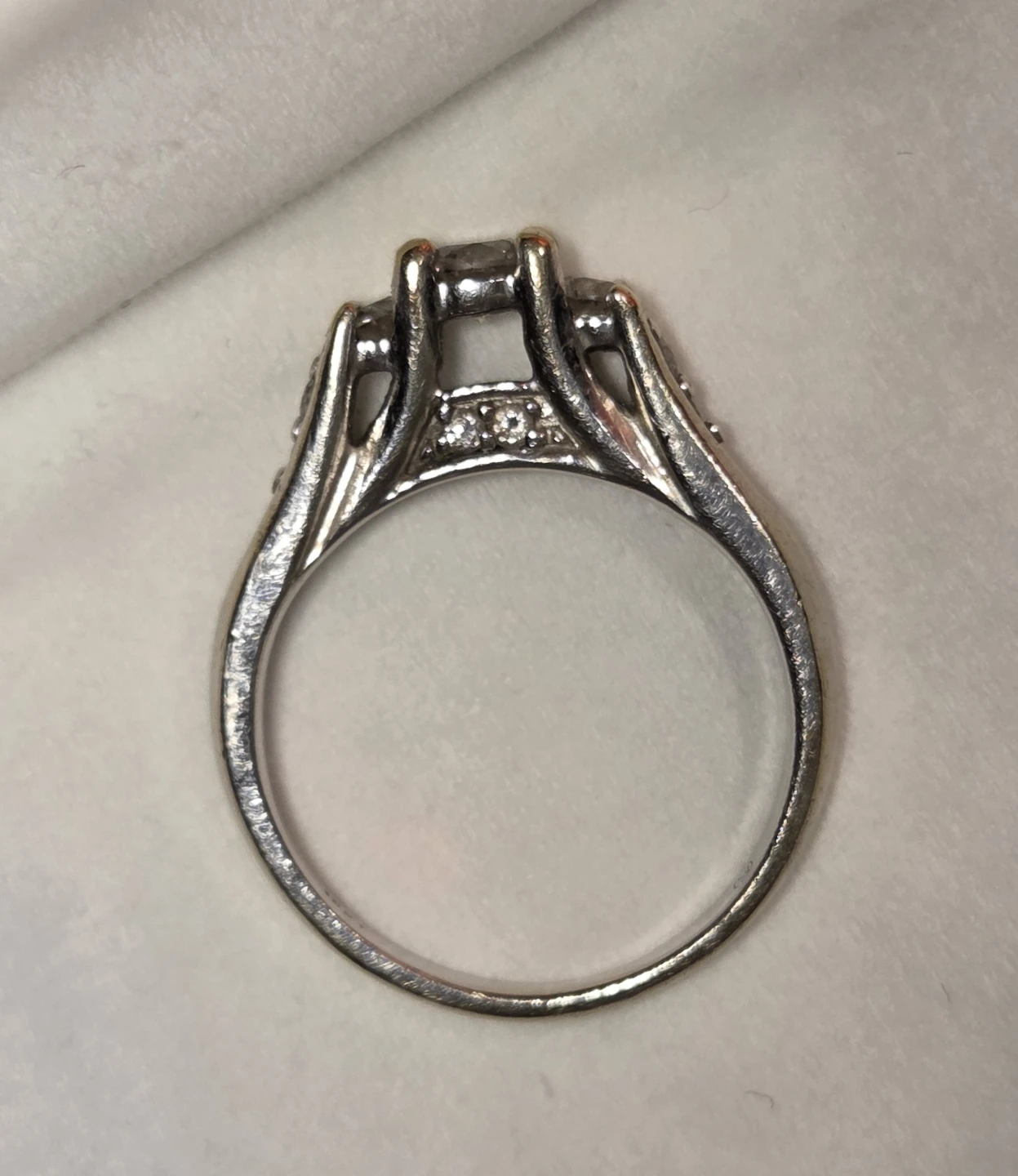 Women's Ring with Accent Stones - photo 4